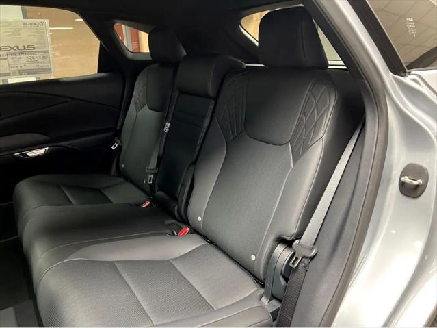 2026 Lexus RX 450h+ Luxury