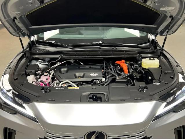 2026 Lexus RX 450h+ Luxury