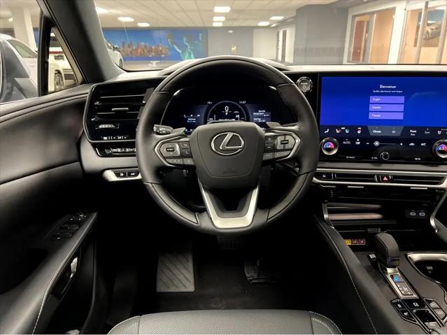 2026 Lexus RX 450h+ Luxury