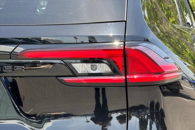 2025 Toyota Grand Highlander Hybrid Limited MAX