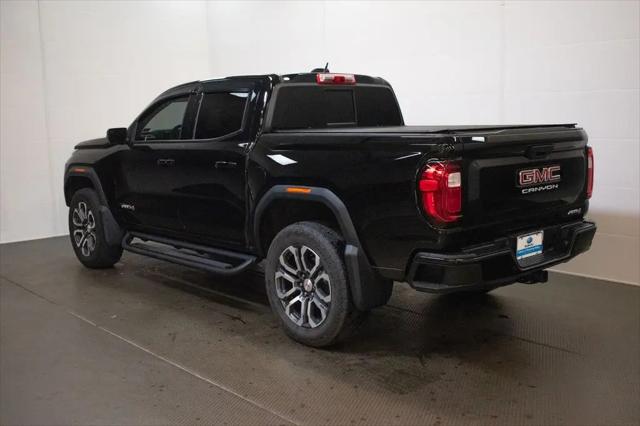 2024 GMC Canyon 4WD AT4