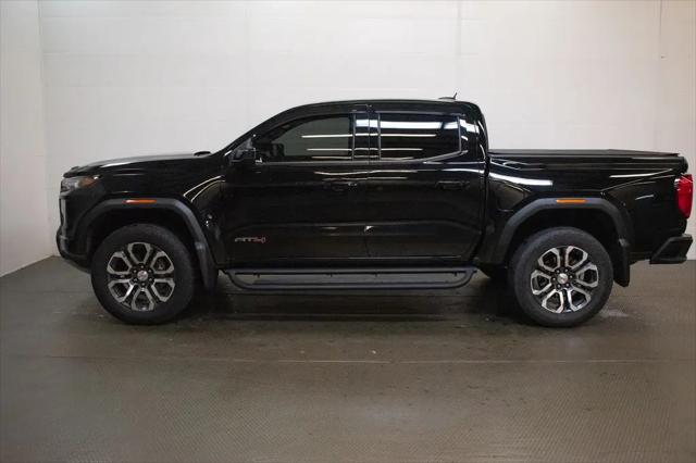 2024 GMC Canyon 4WD AT4
