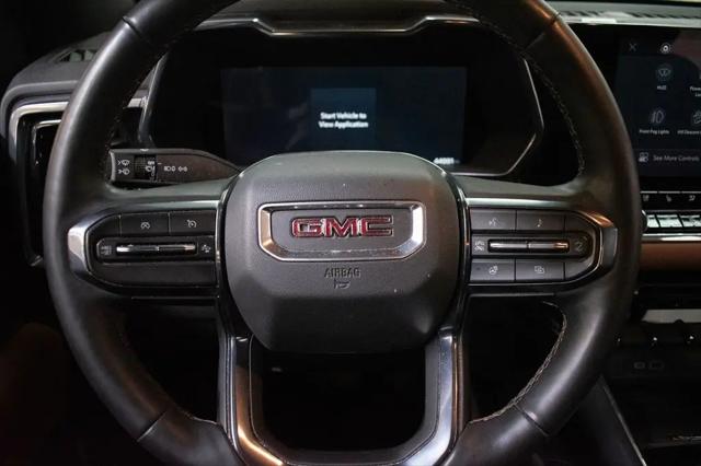 2024 GMC Canyon 4WD AT4