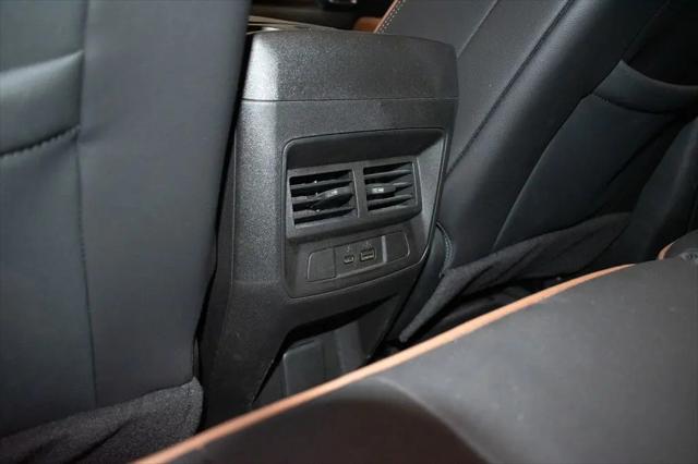 2024 GMC Canyon 4WD AT4