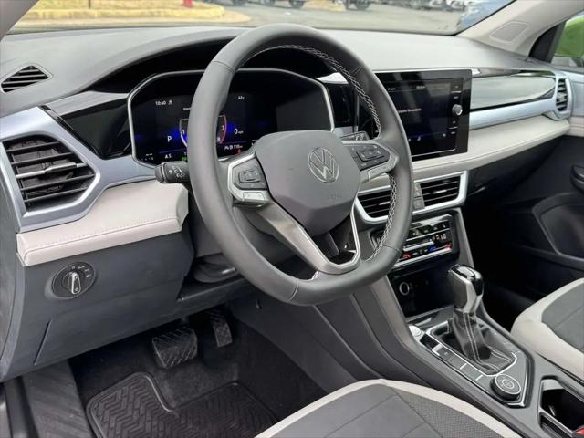 2026 Volkswagen Taos SE