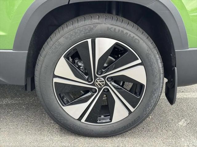 2026 Volkswagen Taos SE