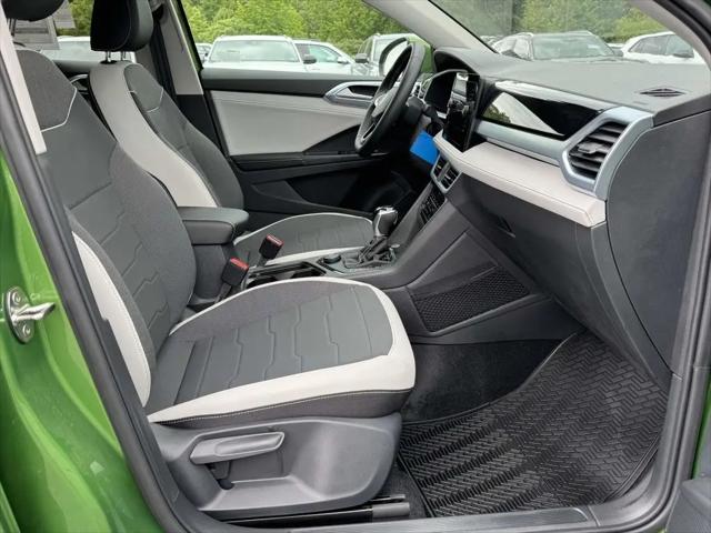 2026 Volkswagen Taos SE