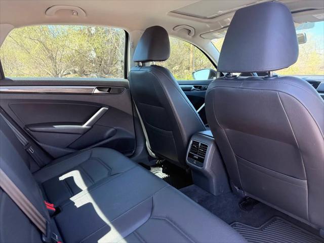 2018 Volkswagen Passat 2.0T SE