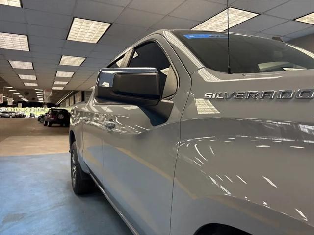 2024 Chevrolet Silverado 1500 4WD Crew Cab Short Bed LT with 2FL
