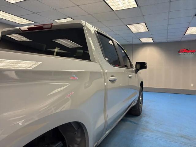 2024 Chevrolet Silverado 1500 4WD Crew Cab Short Bed LT with 2FL