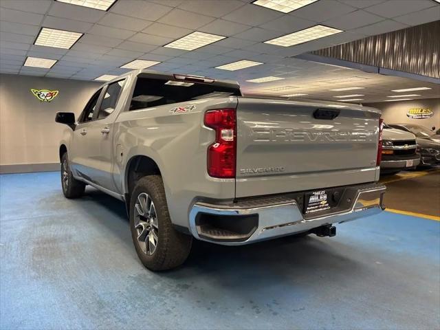 2024 Chevrolet Silverado 1500 4WD Crew Cab Short Bed LT with 2FL