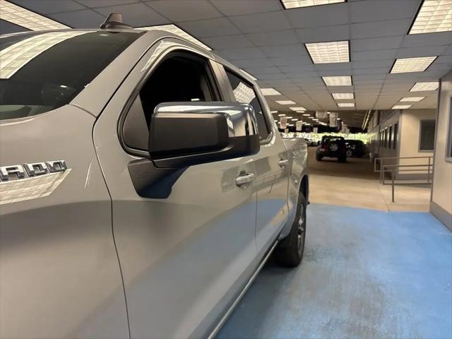 2024 Chevrolet Silverado 1500 4WD Crew Cab Short Bed LT with 2FL
