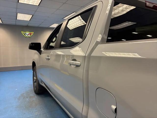 2024 Chevrolet Silverado 1500 4WD Crew Cab Short Bed LT with 2FL