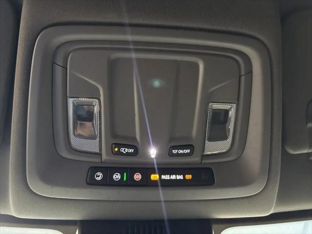 2024 Chevrolet Silverado 1500 4WD Crew Cab Short Bed LT with 2FL