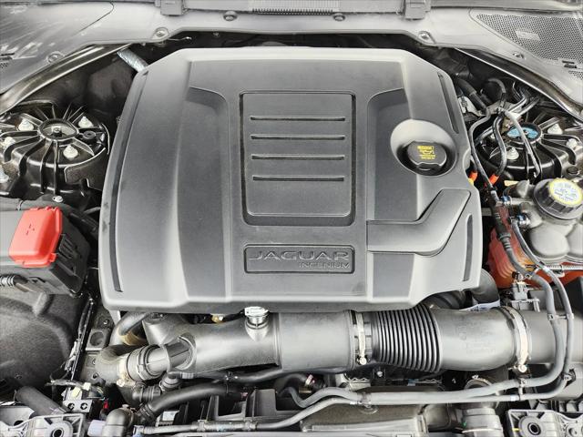 2022 Jaguar XF R-Dynamic SE P300 AWD Automatic