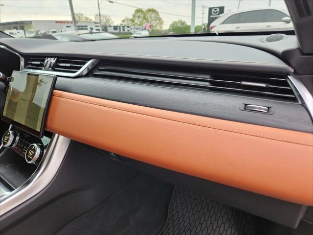 2022 Jaguar XF R-Dynamic SE P300 AWD Automatic