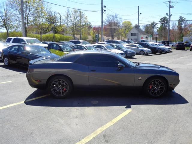 2016 Dodge Challenger R/T Scat Pack