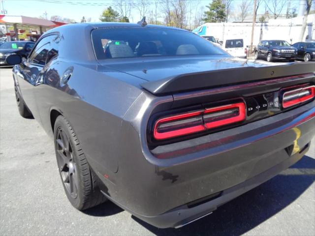 2016 Dodge Challenger R/T Scat Pack