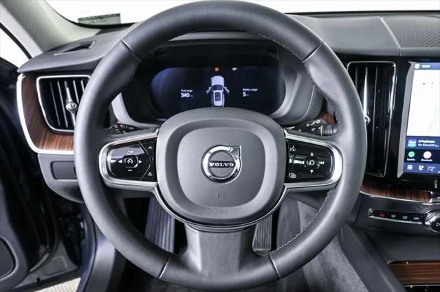 2024 Volvo XC60 Recharge T8 Plus Dark Theme