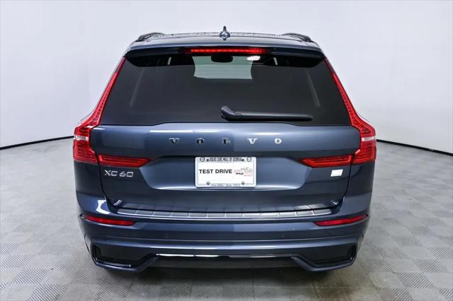 2024 Volvo XC60 Recharge T8 Plus Dark Theme