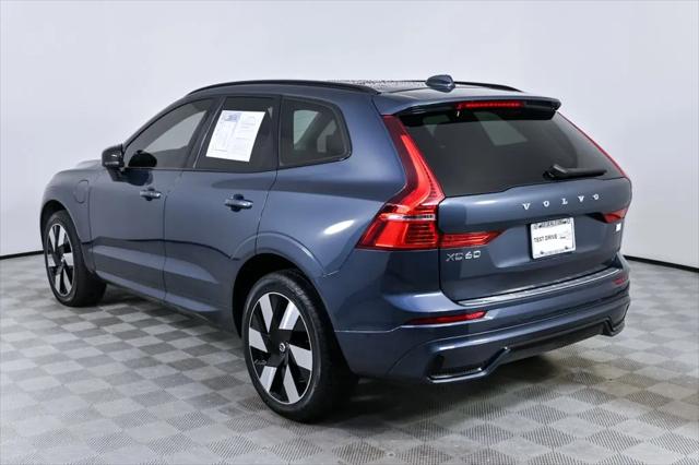 2024 Volvo XC60 Recharge T8 Plus Dark Theme