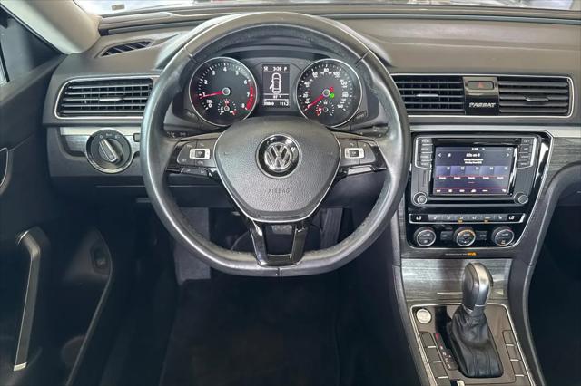 2018 Volkswagen Passat 2.0T SE