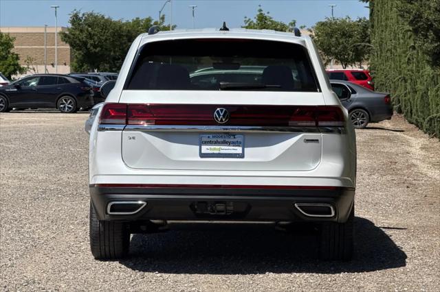 2026 Volkswagen Atlas SE with Technology