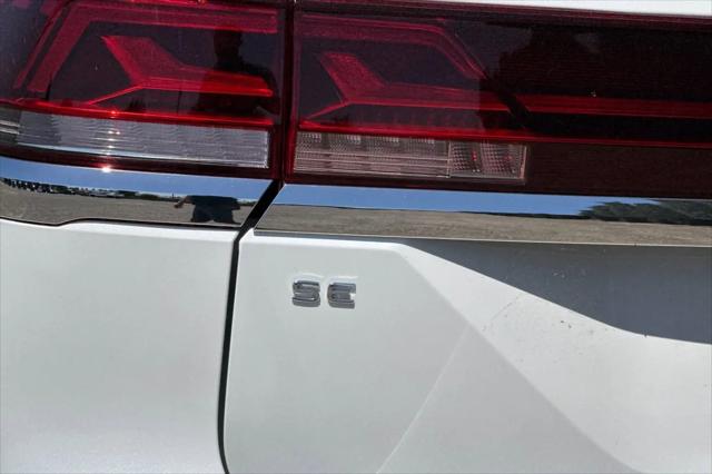 2026 Volkswagen Atlas SE with Technology