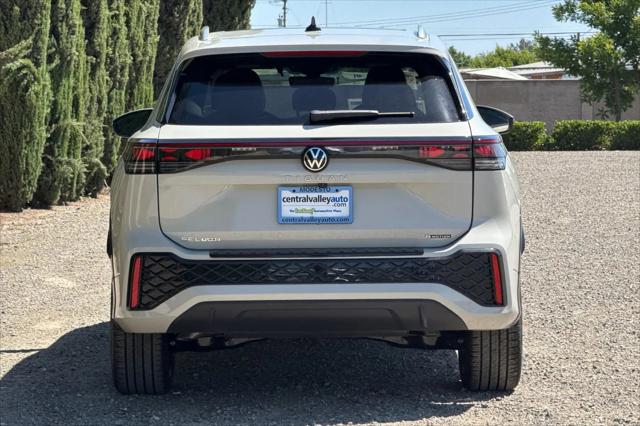 2026 Volkswagen Tiguan SEL R-Line Turbo