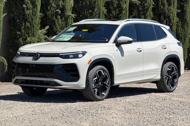 2026 Volkswagen Tiguan SEL R-Line Turbo