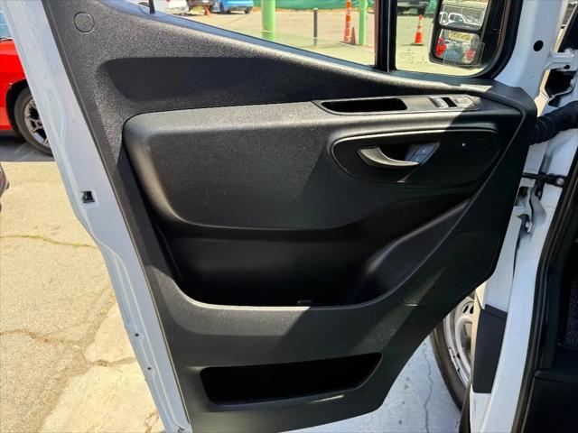 2024 Mercedes-Benz Sprinter 2500 Standard Roof 4-Cyl Diesel