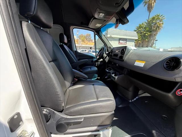 2024 Mercedes-Benz Sprinter 2500 Standard Roof 4-Cyl Diesel