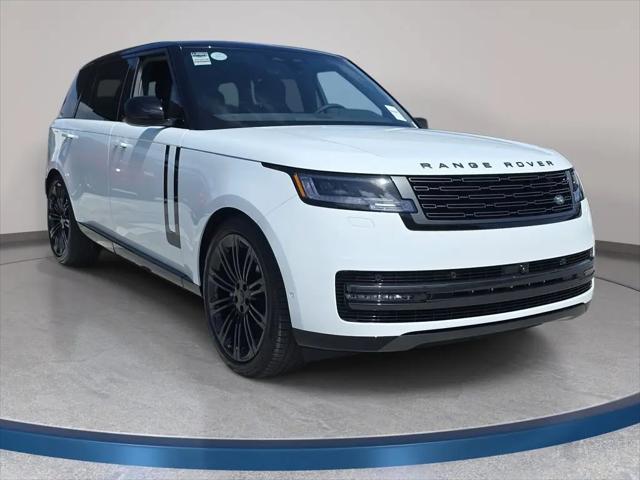 2026 Land Rover Range Rover P400 SE 7 Seat