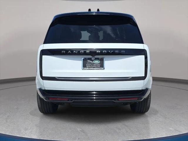 2026 Land Rover Range Rover P400 SE 7 Seat