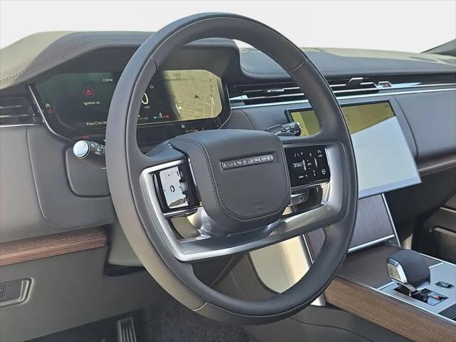 2026 Land Rover Range Rover P400 SE 7 Seat