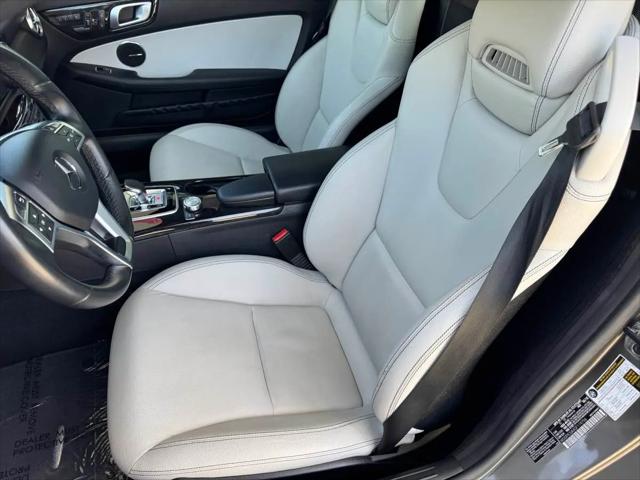 2016 Mercedes-Benz SLK SLK 300 SLK 300