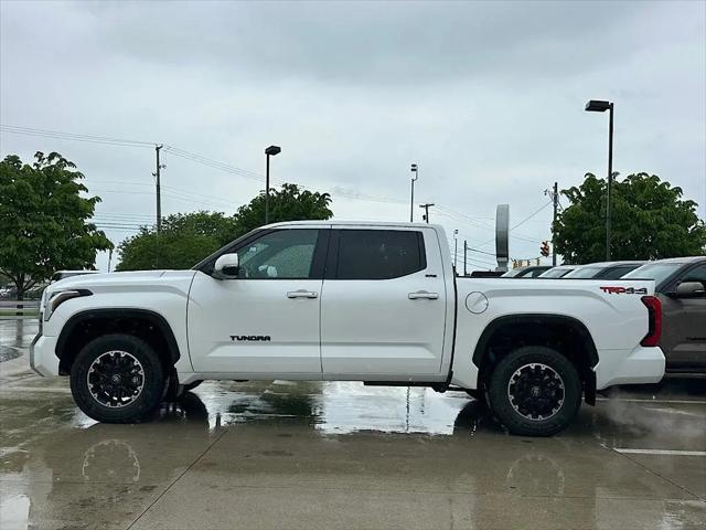2026 Toyota Tundra SR5 CrewMax 5.5' Bed
