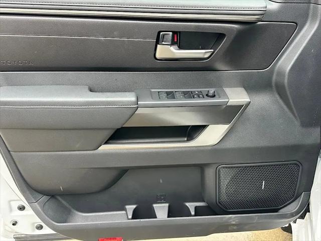 2026 Toyota Tundra SR5 CrewMax 5.5' Bed
