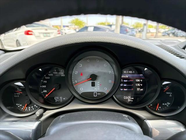 2014 Porsche 911 Carrera 4S
