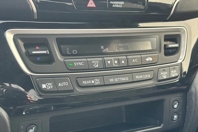 2026 Honda Ridgeline Black Edition Two-Tone