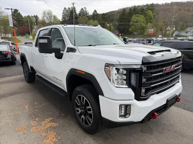 2023 GMC Sierra 2500HD 4WD Crew Cab Standard Bed AT4
