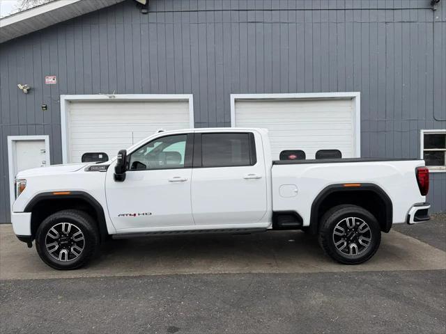 2023 GMC Sierra 2500HD 4WD Crew Cab Standard Bed AT4