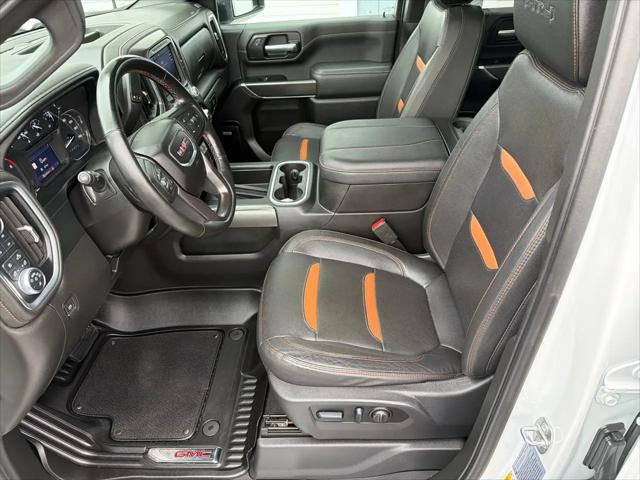 2023 GMC Sierra 2500HD 4WD Crew Cab Standard Bed AT4