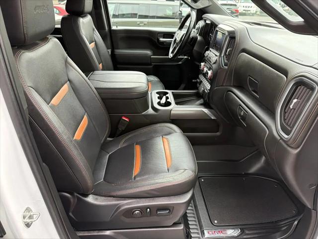 2023 GMC Sierra 2500HD 4WD Crew Cab Standard Bed AT4
