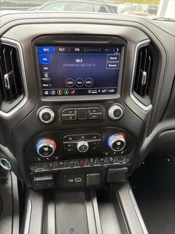 2023 GMC Sierra 2500HD 4WD Crew Cab Standard Bed AT4