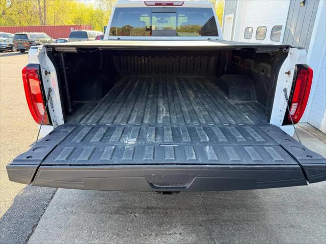 2023 GMC Sierra 2500HD 4WD Crew Cab Standard Bed AT4