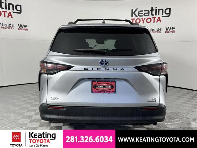 2023 Toyota Sienna LE