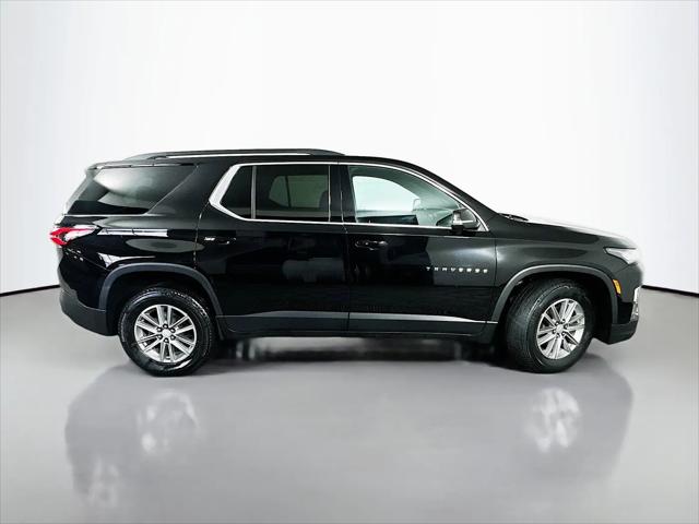 2023 Chevrolet Traverse AWD LT Cloth