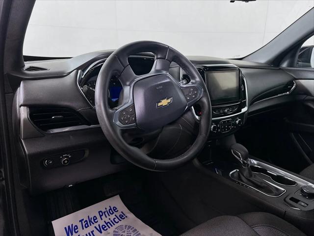 2023 Chevrolet Traverse AWD LT Cloth