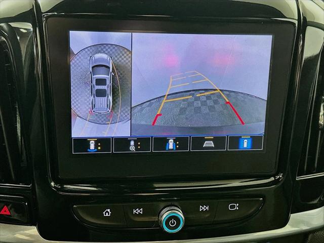 2023 Chevrolet Traverse AWD LT Cloth